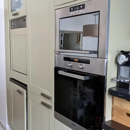 Appartement Lumineux Seine, Ile St-germain, Proche Porte De Versailles Et La Defense Issy-les-Moulineaux